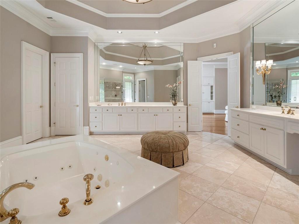 520 Old Cobblestone Drive, Sandy Springs, Georgia 30350, 7 Bedrooms Bedrooms, ,7 BathroomsBathrooms,Residential,Sold,520 Old Cobblestone Drive,7246630