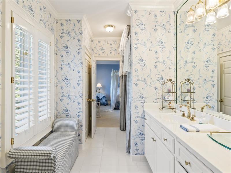520 Old Cobblestone Drive, Sandy Springs, Georgia 30350, 7 Bedrooms Bedrooms, ,7 BathroomsBathrooms,Residential,Sold,520 Old Cobblestone Drive,7246630