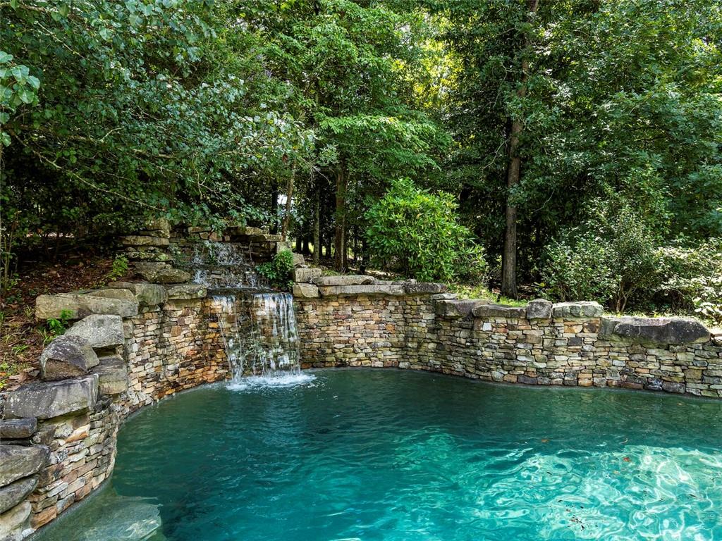 520 Old Cobblestone Drive, Sandy Springs, Georgia 30350, 7 Bedrooms Bedrooms, ,7 BathroomsBathrooms,Residential,Sold,520 Old Cobblestone Drive,7246630