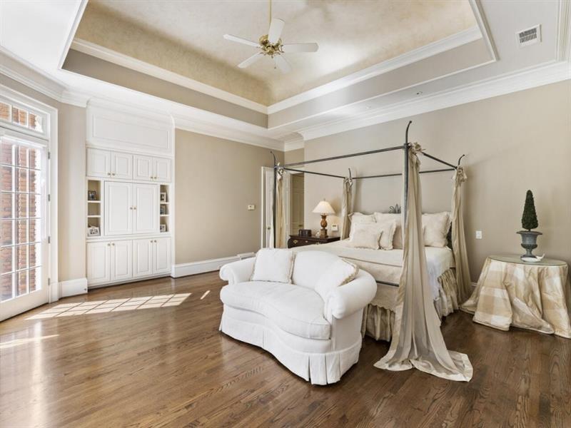 520 Old Cobblestone Drive, Sandy Springs, Georgia 30350, 7 Bedrooms Bedrooms, ,7 BathroomsBathrooms,Residential,Sold,520 Old Cobblestone Drive,7246630