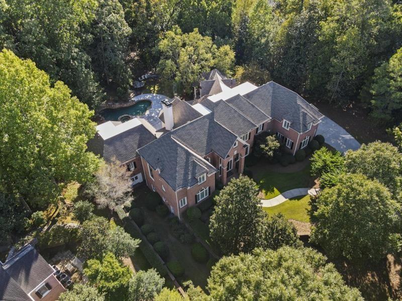 520 Old Cobblestone Drive, Sandy Springs, Georgia 30350, 7 Bedrooms Bedrooms, ,7 BathroomsBathrooms,Residential,Sold,520 Old Cobblestone Drive,7246630