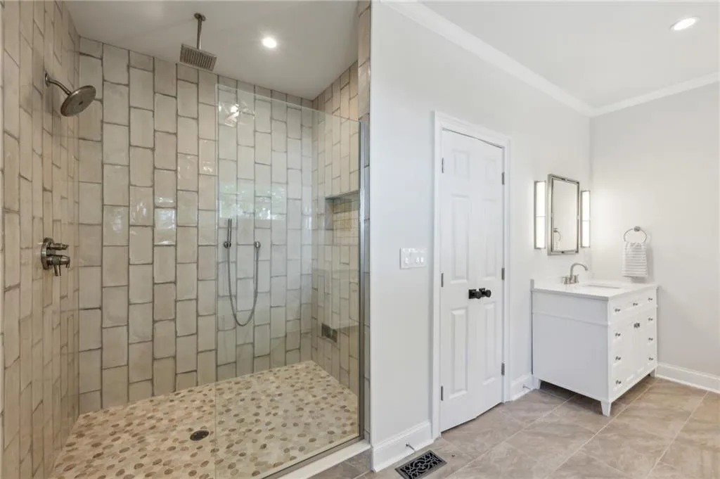 4152 Club Drive Ne, Atlanta, Georgia 30319, 6 Bedrooms Bedrooms, ,6 BathroomsBathrooms,Residential,For Sale,4152 Club Drive Ne,7556627