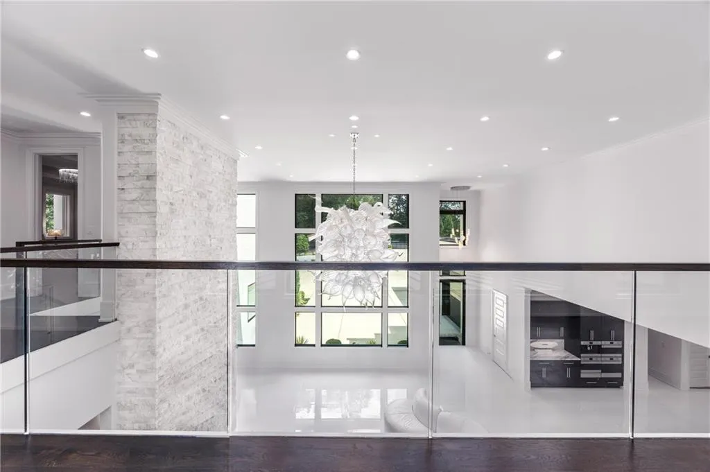 1105 Moores Mill Road Nw, Atlanta, Georgia 30327, 5 Bedrooms Bedrooms, ,5 BathroomsBathrooms,Residential,For Sale,1105 Moores Mill Road Nw,7628289