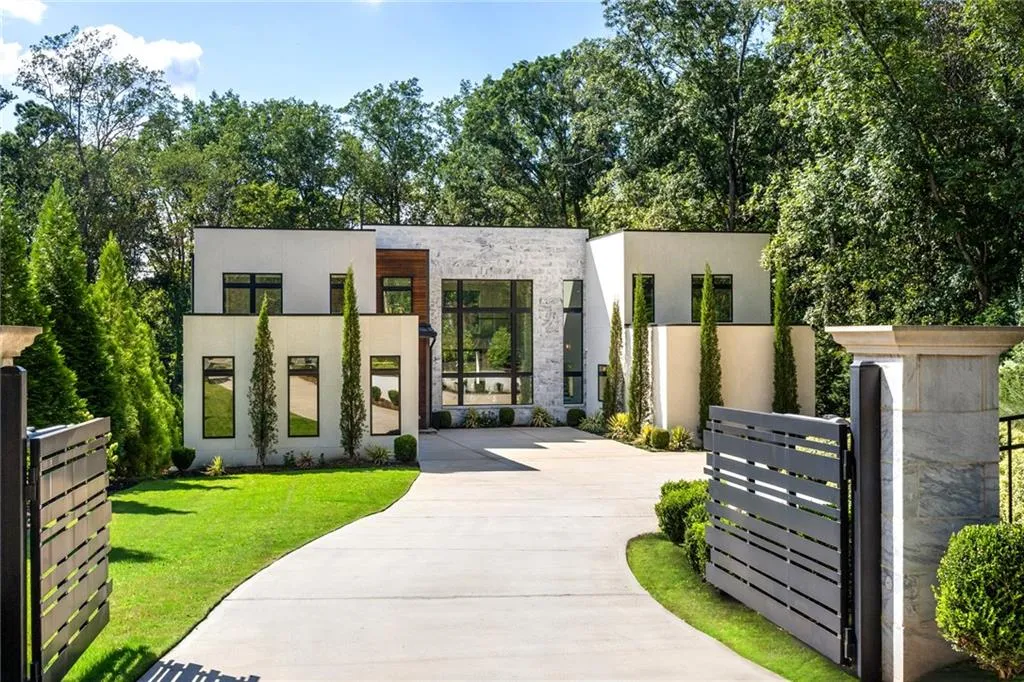 1105 Moores Mill Road Nw, Atlanta, Georgia 30327, 5 Bedrooms Bedrooms, ,5 BathroomsBathrooms,Residential,For Sale,1105 Moores Mill Road Nw,7628289
