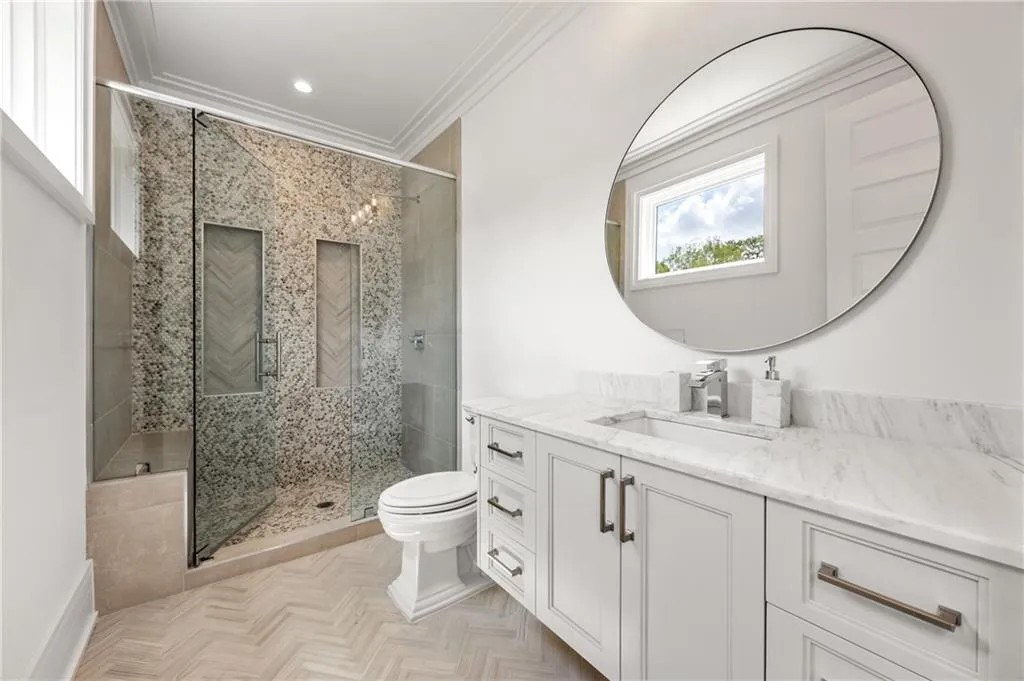 1105 Moores Mill Road Nw, Atlanta, Georgia 30327, 5 Bedrooms Bedrooms, ,5 BathroomsBathrooms,Residential,For Sale,1105 Moores Mill Road Nw,7628289
