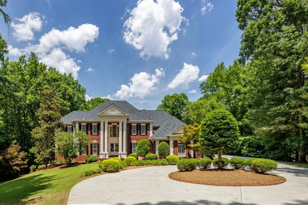 45 Sherington Place, Sandy Springs, Georgia 30350, 6 Bedrooms Bedrooms, ,7 BathroomsBathrooms,Residential,Sold,45 Sherington Place,7074185