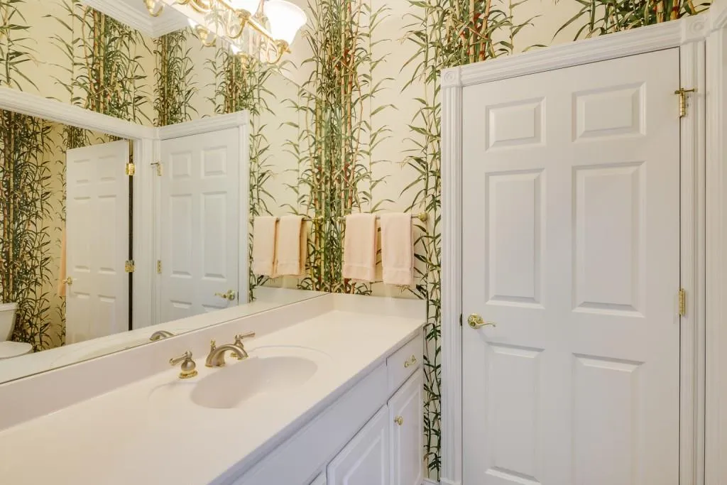 45 Sherington Place, Sandy Springs, Georgia 30350, 6 Bedrooms Bedrooms, ,7 BathroomsBathrooms,Residential,Sold,45 Sherington Place,7074185