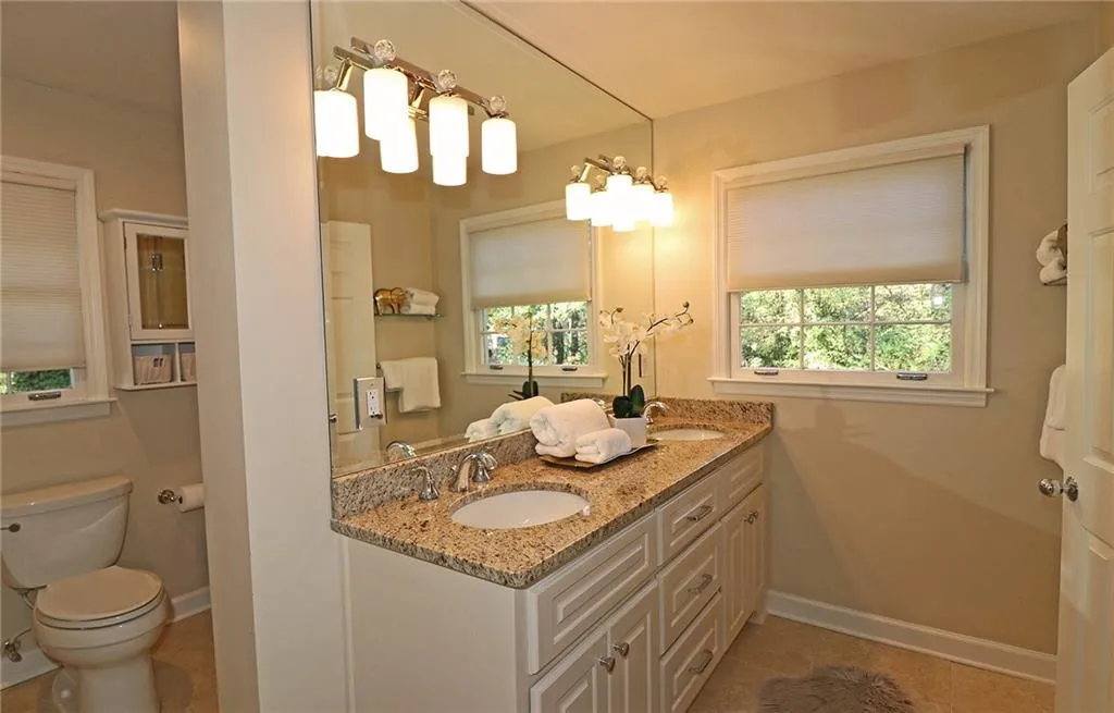 6280 Mountain Brook Lane, Atlanta, Georgia 30328, 4 Bedrooms Bedrooms, ,4 BathroomsBathrooms,Residential,Sold,6280 Mountain Brook Lane,6102572