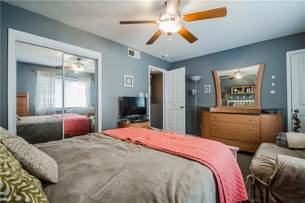 6940 Roswell Road Unit 10a, Atlanta, Georgia 30328, 2 Bedrooms Bedrooms, ,1 BathroomBathrooms,Residential,Sold,6940 Roswell Road Unit 10a,5825163