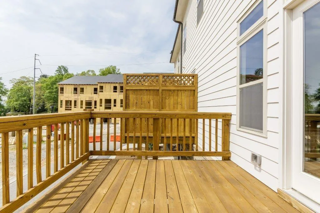 4221 Deming Circle, Atlanta, Georgia 30342, 2 Bedrooms Bedrooms, ,2 BathroomsBathrooms,Residential,Sold,4221 Deming Circle,5906734