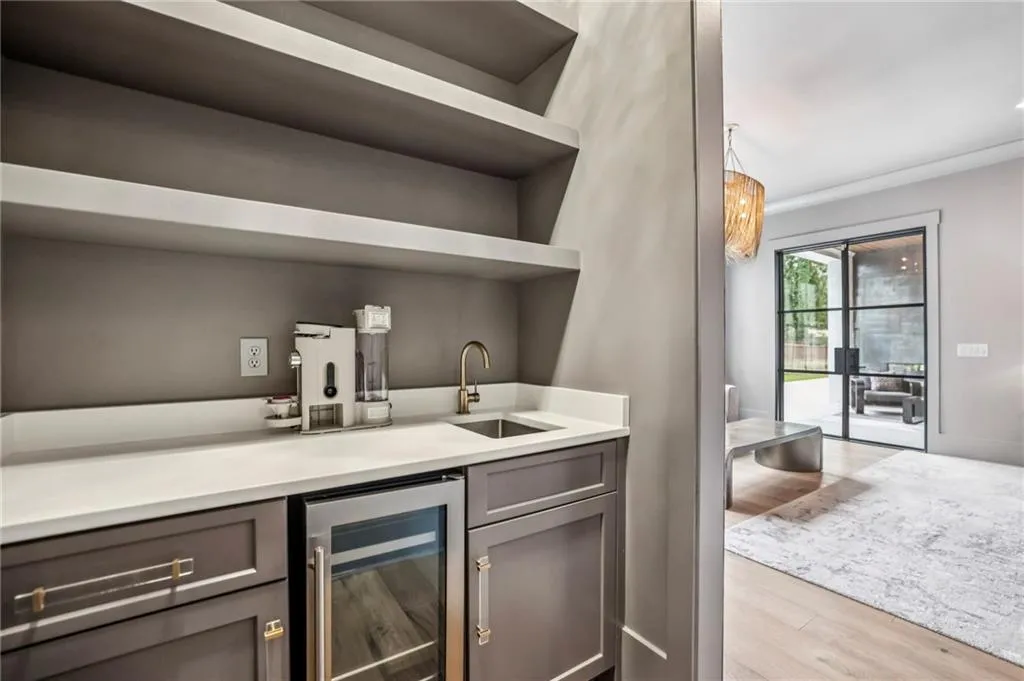 6055 Riverside Drive, Atlanta, Georgia 30328, 7 Bedrooms Bedrooms, ,7 BathroomsBathrooms,Residential,For Sale,6055 Riverside Drive,7728646
