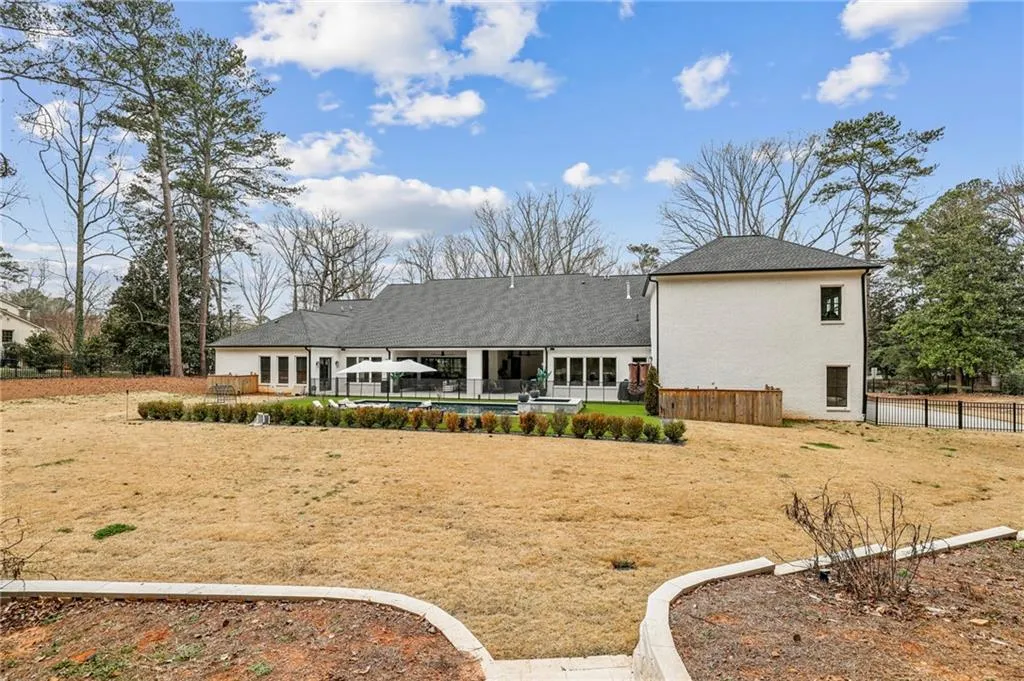 6055 Riverside Drive, Atlanta, Georgia 30328, 7 Bedrooms Bedrooms, ,7 BathroomsBathrooms,Residential,For Sale,6055 Riverside Drive,7728646