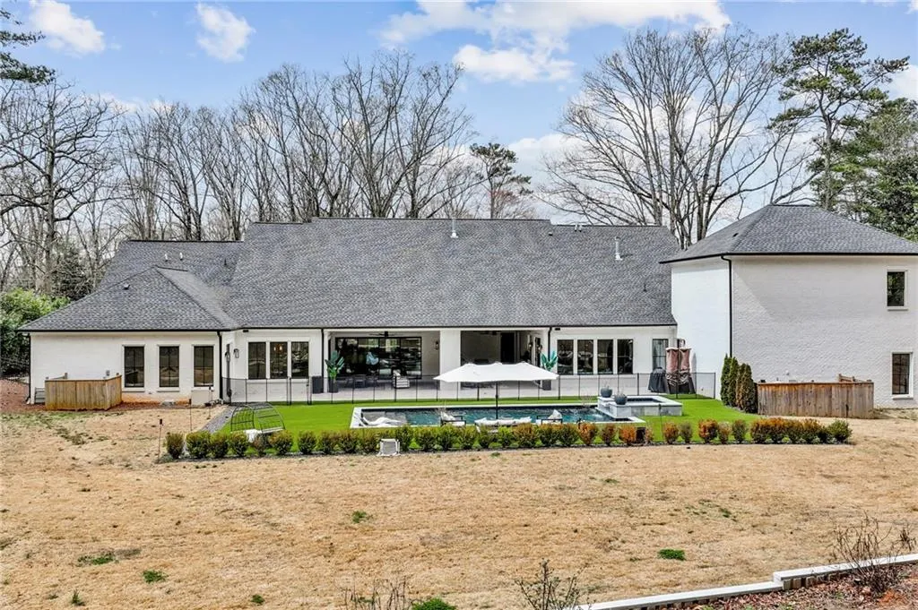 6055 Riverside Drive, Atlanta, Georgia 30328, 7 Bedrooms Bedrooms, ,7 BathroomsBathrooms,Residential,For Sale,6055 Riverside Drive,7728646