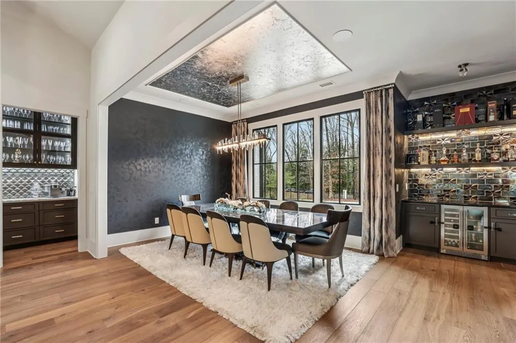6055 Riverside Drive, Atlanta, Georgia 30328, 7 Bedrooms Bedrooms, ,7 BathroomsBathrooms,Residential,For Sale,6055 Riverside Drive,7728646