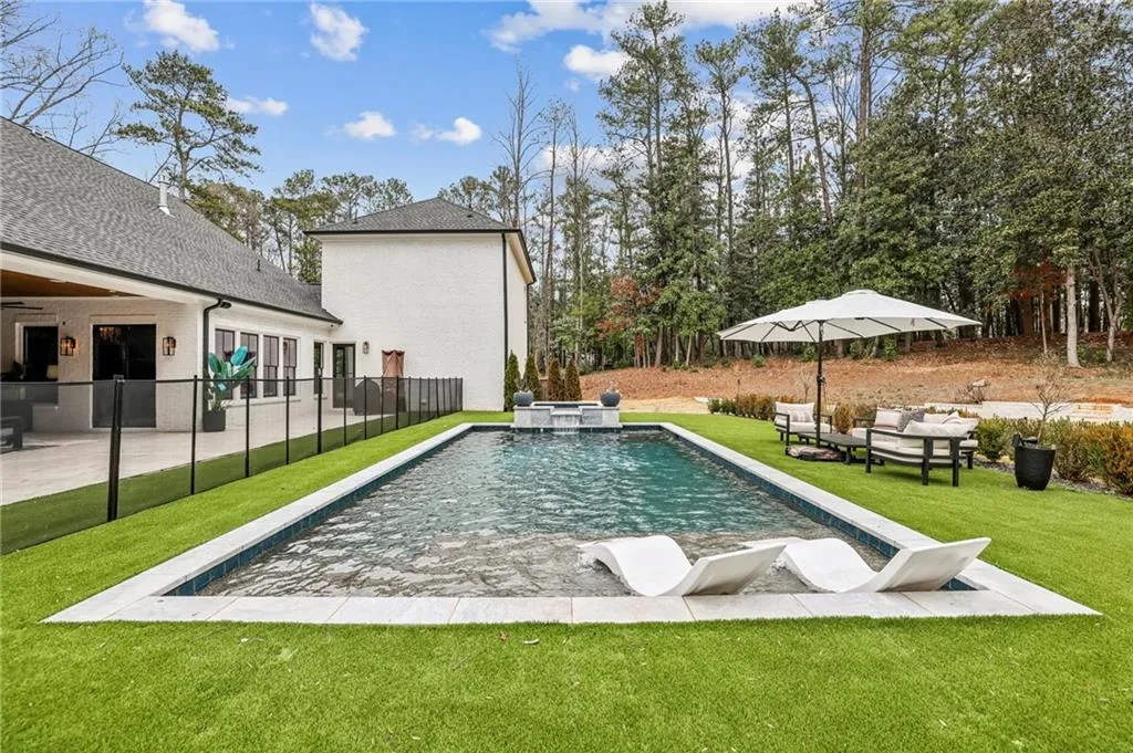 6055 Riverside Drive, Atlanta, Georgia 30328, 7 Bedrooms Bedrooms, ,7 BathroomsBathrooms,Residential,For Sale,6055 Riverside Drive,7728646