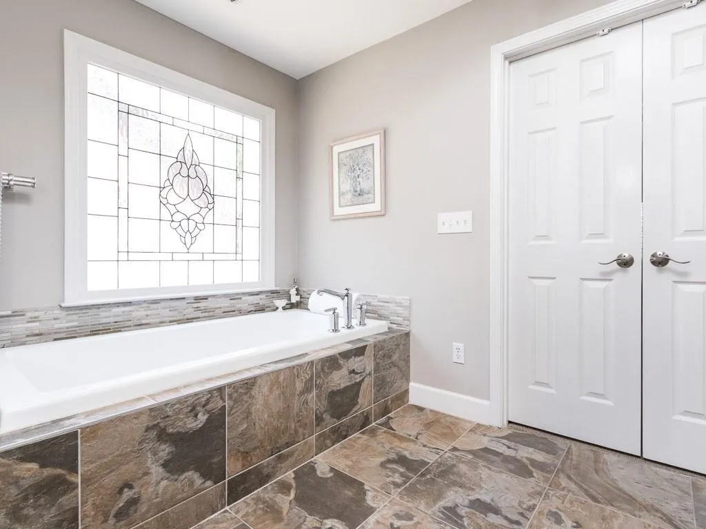 315 Craighead Drive, Sandy Springs, Georgia 30319, 4 Bedrooms Bedrooms, ,3 BathroomsBathrooms,Residential,Sold,315 Craighead Drive,5846997