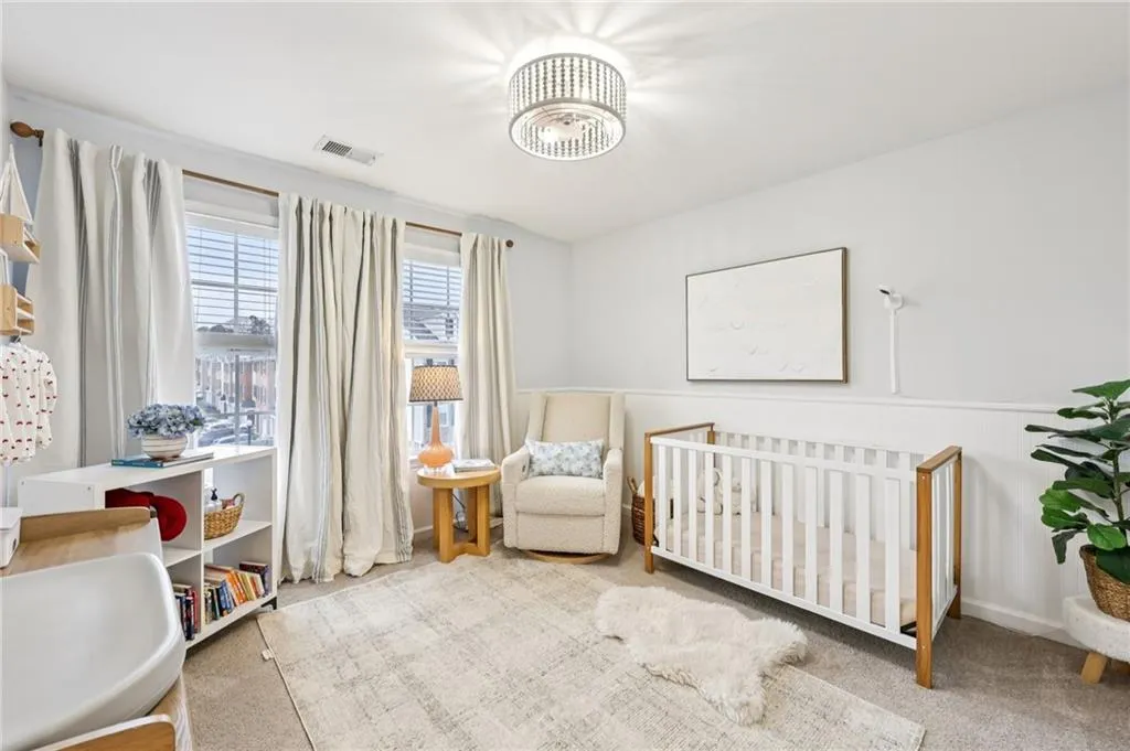 3811 Chattahoochee Summit Drive Se Unit 5, Atlanta, Georgia 30339, 4 Bedrooms Bedrooms, ,3 BathroomsBathrooms,Residential,For Sale,3811 Chattahoochee Summit Drive Se Unit 5,7690105