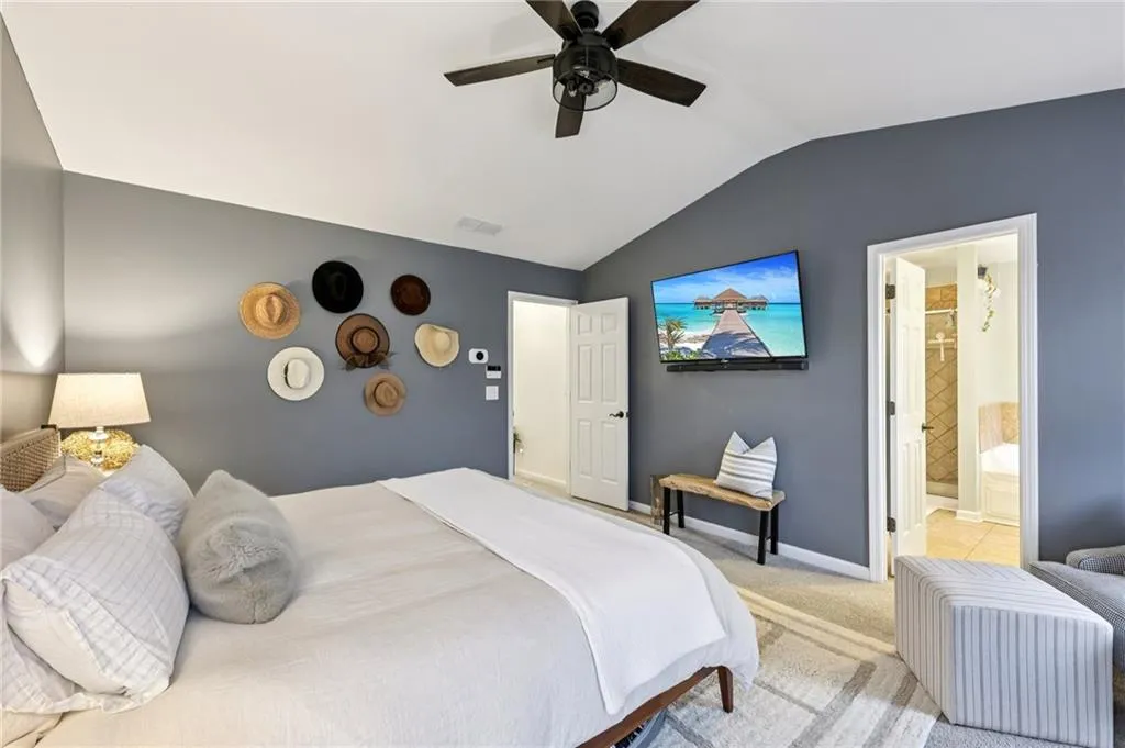 3811 Chattahoochee Summit Drive Se Unit 5, Atlanta, Georgia 30339, 4 Bedrooms Bedrooms, ,3 BathroomsBathrooms,Residential,For Sale,3811 Chattahoochee Summit Drive Se Unit 5,7690105