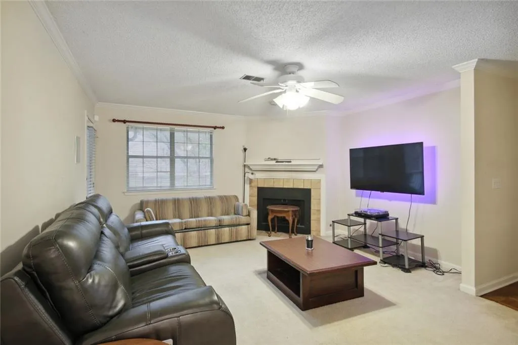 514 Barrington Hills Drive, Sandy Springs, Georgia 30350, 2 Bedrooms Bedrooms, ,2 BathroomsBathrooms,Residential,Sold,514 Barrington Hills Drive,7144914