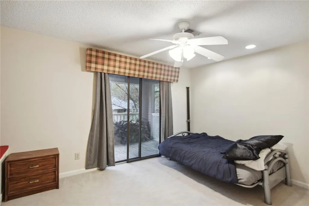 514 Barrington Hills Drive, Sandy Springs, Georgia 30350, 2 Bedrooms Bedrooms, ,2 BathroomsBathrooms,Residential,Sold,514 Barrington Hills Drive,7144914