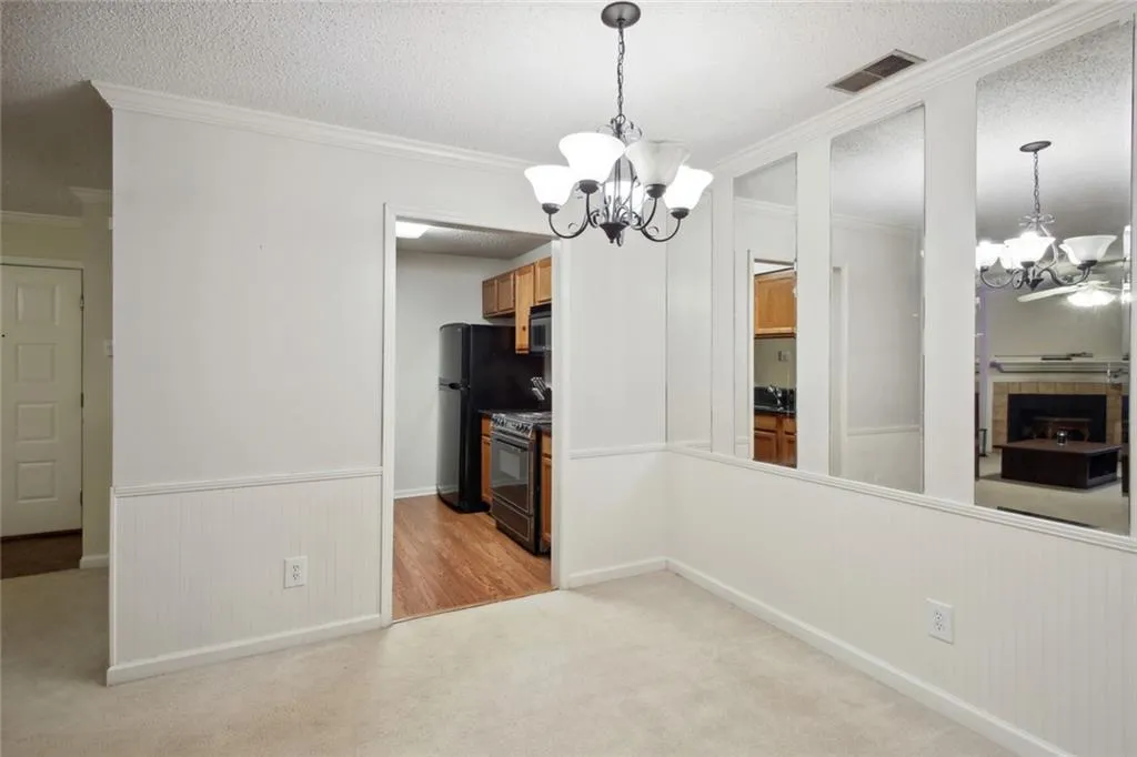 514 Barrington Hills Drive, Sandy Springs, Georgia 30350, 2 Bedrooms Bedrooms, ,2 BathroomsBathrooms,Residential,Sold,514 Barrington Hills Drive,7144914