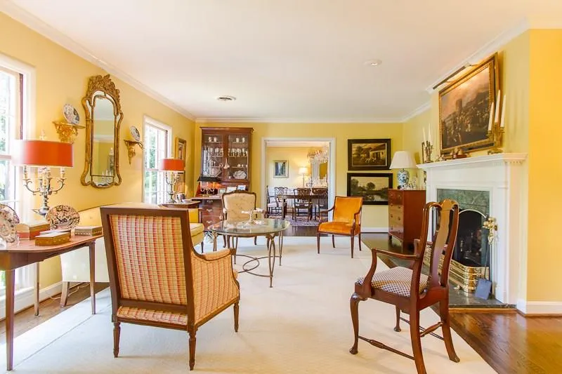 Atlanta, Georgia 30305, 4 Bedrooms Bedrooms, ,4 BathroomsBathrooms,Residential,Sold,5557620
