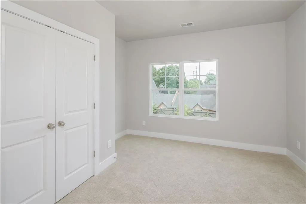 5736 Taylor Way Unit 11, Sandy Springs, Georgia 30342, 3 Bedrooms Bedrooms, ,2 BathroomsBathrooms,Residential,Sold,5736 Taylor Way Unit 11,6072607