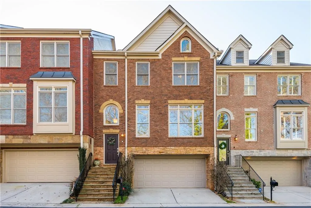 5567 Julian Place, Atlanta, Georgia 30342, 4 Bedrooms Bedrooms, ,3 BathroomsBathrooms,Residential,Sold,5567 Julian Place,7191419