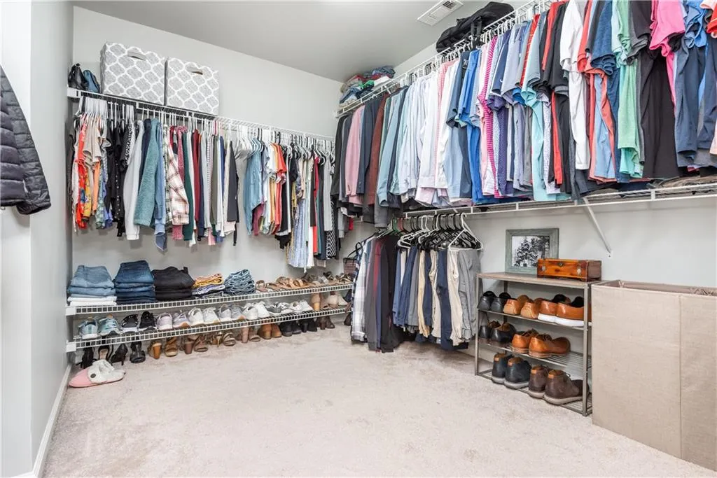 5567 Julian Place, Atlanta, Georgia 30342, 4 Bedrooms Bedrooms, ,3 BathroomsBathrooms,Residential,Sold,5567 Julian Place,7191419