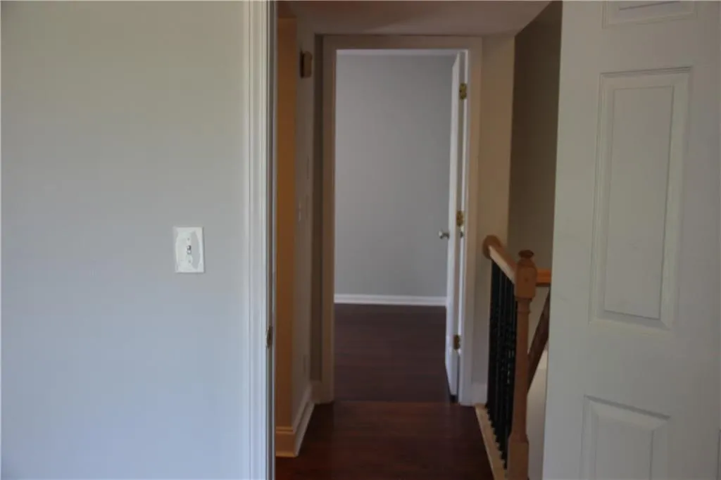 5684 Kingsport Drive Unit 1, Atlanta, Georgia 30342, 2 Bedrooms Bedrooms, ,1 BathroomBathrooms,Residential,Sold,5684 Kingsport Drive Unit 1,6678459