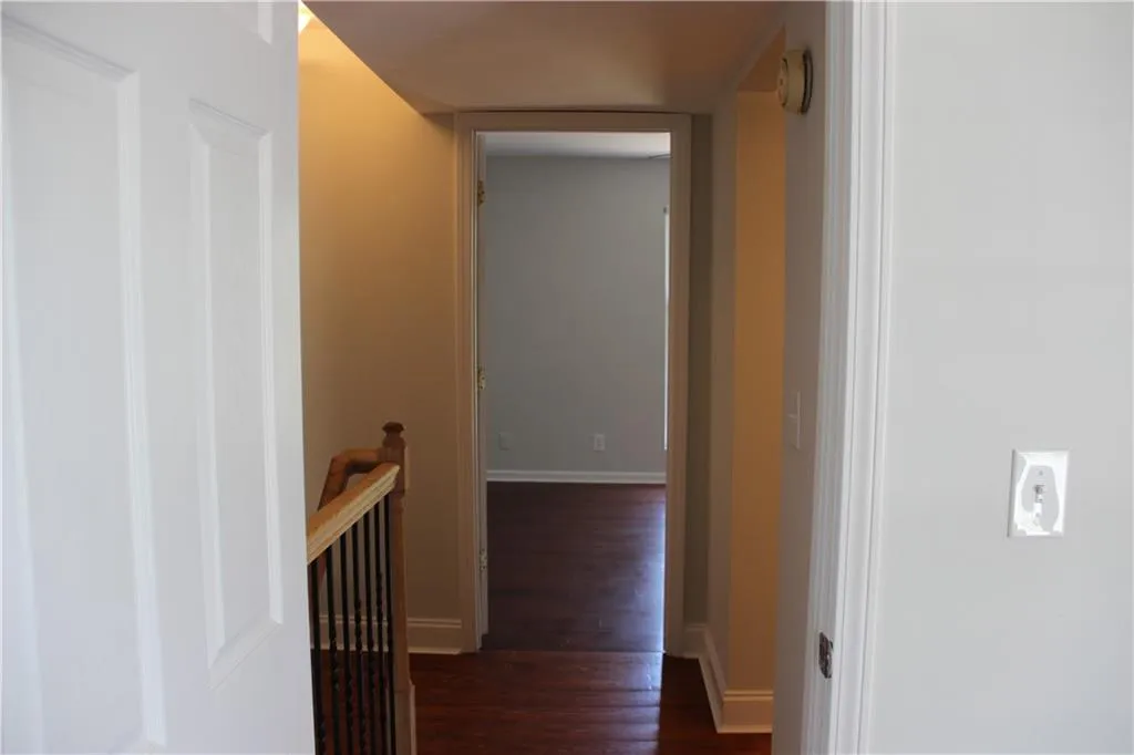 5684 Kingsport Drive Unit 1, Atlanta, Georgia 30342, 2 Bedrooms Bedrooms, ,1 BathroomBathrooms,Residential,Sold,5684 Kingsport Drive Unit 1,6678459