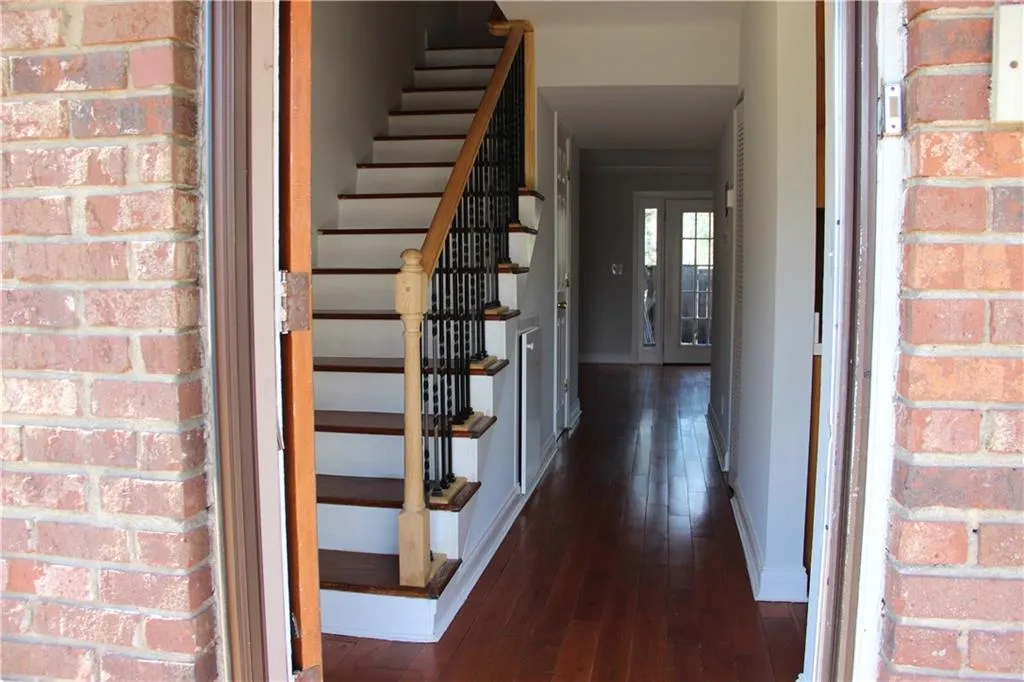 5684 Kingsport Drive Unit 1, Atlanta, Georgia 30342, 2 Bedrooms Bedrooms, ,1 BathroomBathrooms,Residential,Sold,5684 Kingsport Drive Unit 1,6678459