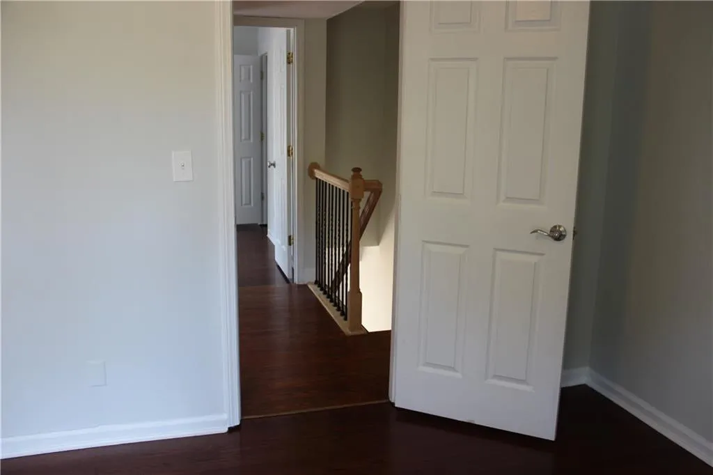 5684 Kingsport Drive Unit 1, Atlanta, Georgia 30342, 2 Bedrooms Bedrooms, ,1 BathroomBathrooms,Residential,Sold,5684 Kingsport Drive Unit 1,6678459