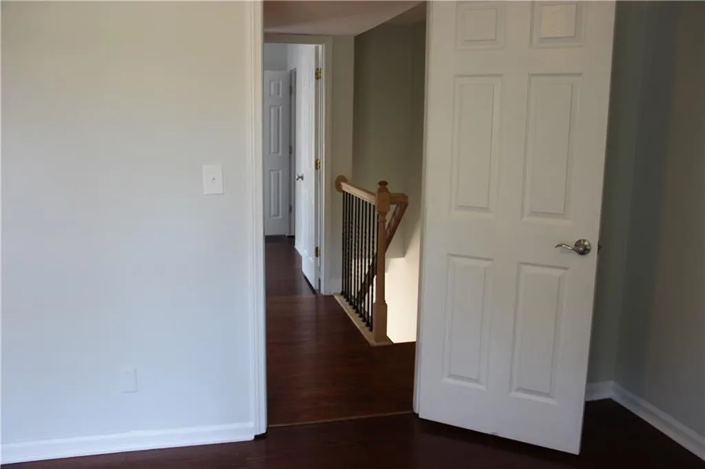 5684 Kingsport Drive Unit 1, Atlanta, Georgia 30342, 2 Bedrooms Bedrooms, ,1 BathroomBathrooms,Residential,Sold,5684 Kingsport Drive Unit 1,6678459