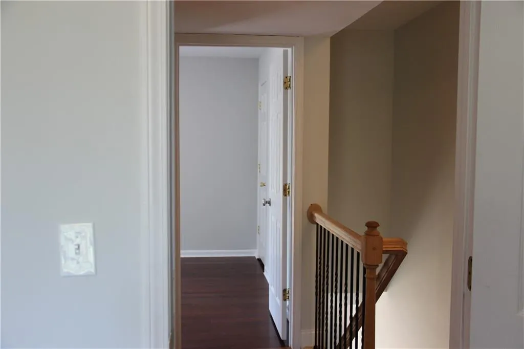 5684 Kingsport Drive Unit 1, Atlanta, Georgia 30342, 2 Bedrooms Bedrooms, ,1 BathroomBathrooms,Residential,Sold,5684 Kingsport Drive Unit 1,6678459