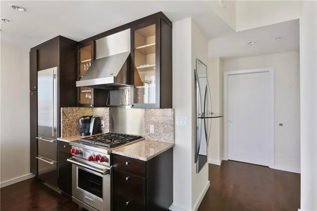 3325 Piedmont Road Ne Unit 2306, Atlanta, Georgia 30305, 1 Bedroom Bedrooms, ,1 BathroomBathrooms,Residential,Sold,3325 Piedmont Road Ne Unit 2306,6091878
