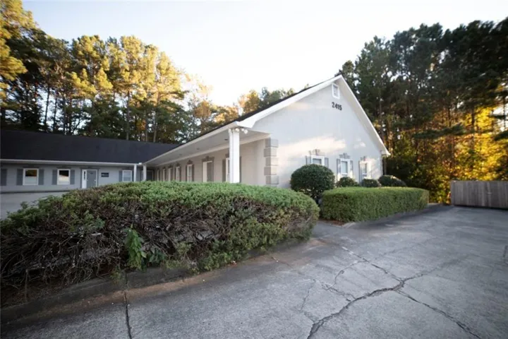 2415 W Park Place Boulevard Unit B, Stone Mountain, Georgia 30087