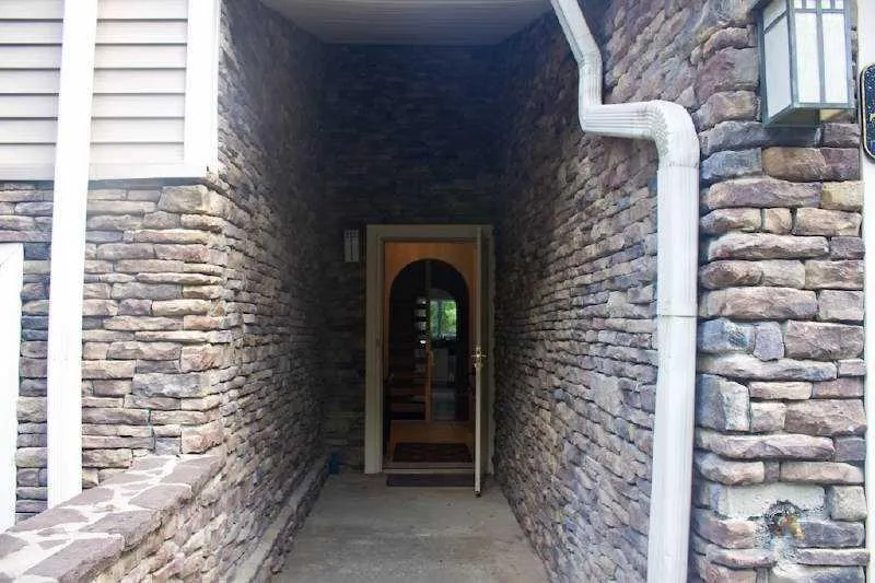 17 Basswood Circle Ne Unit 17, Atlanta, Georgia 30328, 3 Bedrooms Bedrooms, ,3 BathroomsBathrooms,Residential,Sold,17 Basswood Circle Ne Unit 17,4242836