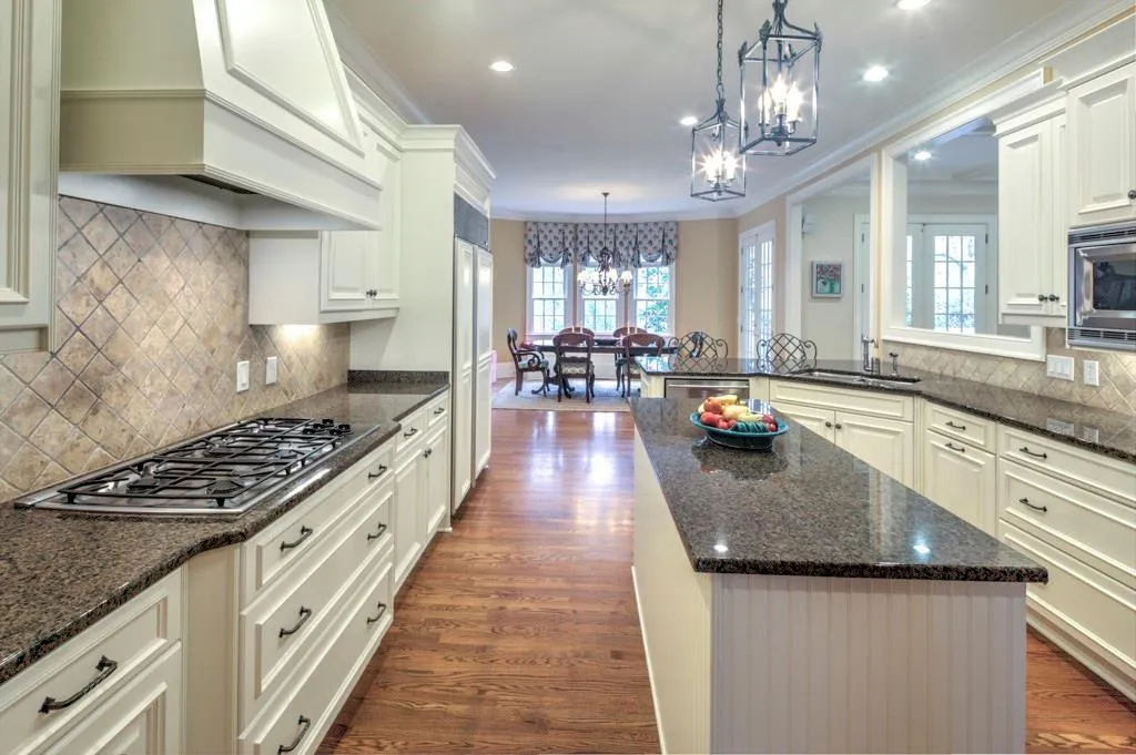 4181 Valley Creek Drive Se, Atlanta, Georgia 30339, 5 Bedrooms Bedrooms, ,4 BathroomsBathrooms,Residential,Sold,4181 Valley Creek Drive Se,5794944