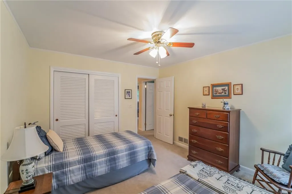 340 Forest Hills Drive, Sandy Springs, Georgia 30342, 3 Bedrooms Bedrooms, ,3 BathroomsBathrooms,Residential,Sold,340 Forest Hills Drive,6872089