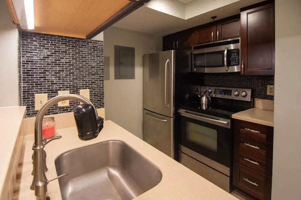 795 Hammond Drive Unit 1105, Sandy Springs, Georgia 30328, 1 Bedroom Bedrooms, ,1 BathroomBathrooms,Residential,Sold,795 Hammond Drive Unit 1105,6674400