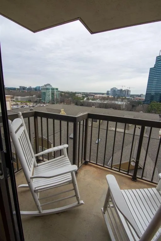 795 Hammond Drive Unit 1105, Sandy Springs, Georgia 30328, 1 Bedroom Bedrooms, ,1 BathroomBathrooms,Residential,Sold,795 Hammond Drive Unit 1105,6674400