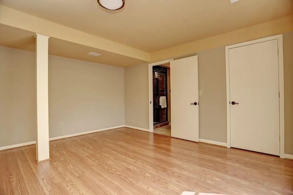 240 Colewood Way, Sandy Springs, Georgia 30328, 4 Bedrooms Bedrooms, ,3 BathroomsBathrooms,Residential,Sold,240 Colewood Way,5819666