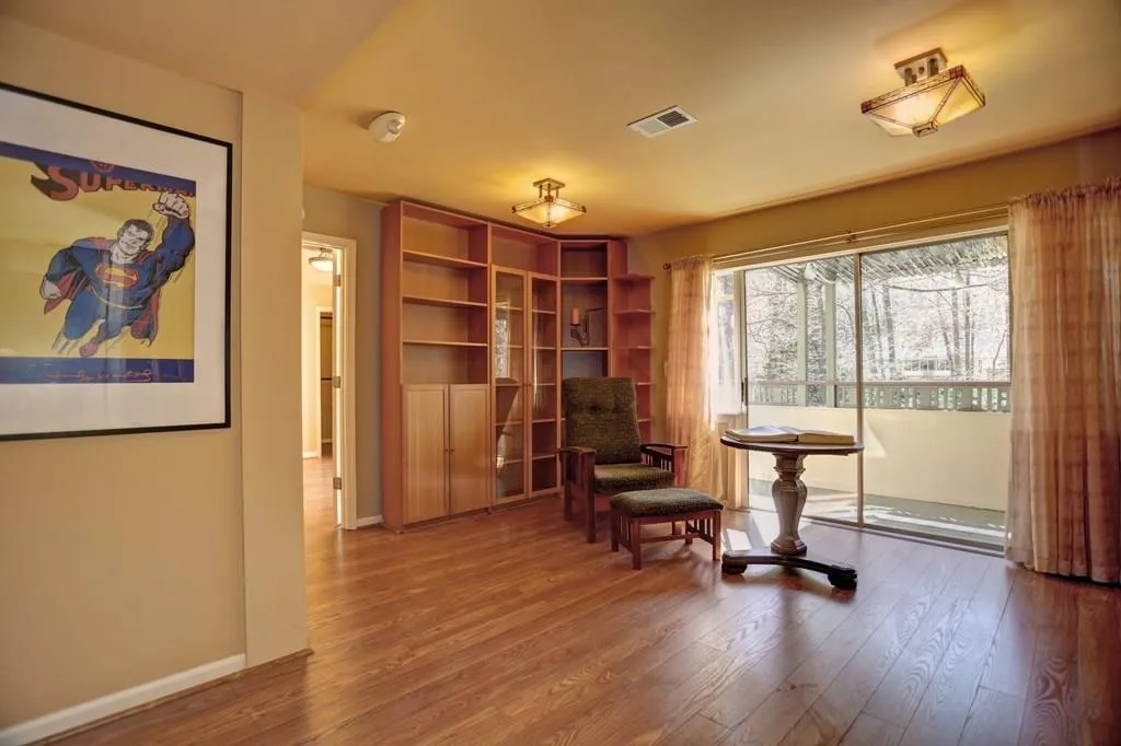 240 Colewood Way, Sandy Springs, Georgia 30328, 4 Bedrooms Bedrooms, ,3 BathroomsBathrooms,Residential,Sold,240 Colewood Way,5819666