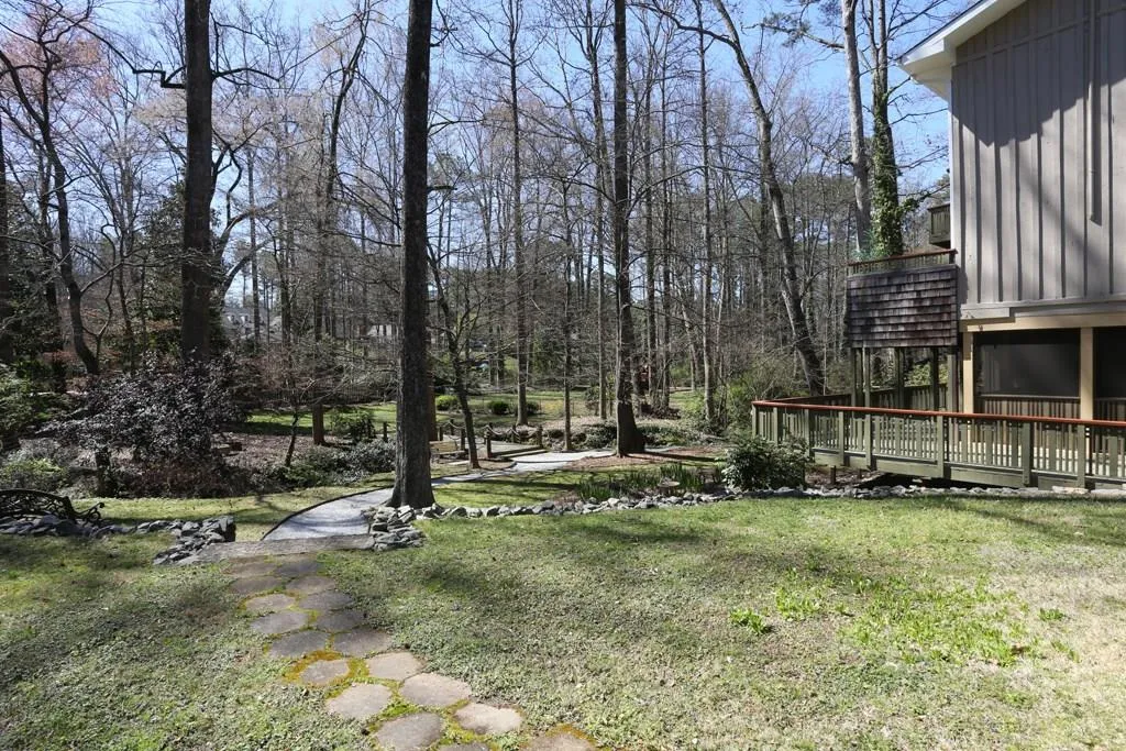240 Colewood Way, Sandy Springs, Georgia 30328, 4 Bedrooms Bedrooms, ,3 BathroomsBathrooms,Residential,Sold,240 Colewood Way,5819666