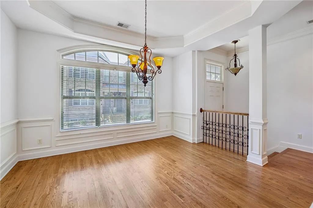 911 Telfair Close, Sandy Springs, Georgia 30350, 3 Bedrooms Bedrooms, ,3 BathroomsBathrooms,Residential,Sold,911 Telfair Close,7528916