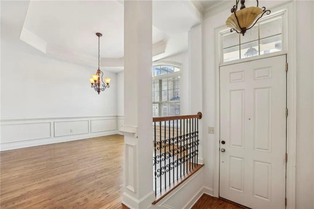 911 Telfair Close, Sandy Springs, Georgia 30350, 3 Bedrooms Bedrooms, ,3 BathroomsBathrooms,Residential,Sold,911 Telfair Close,7528916