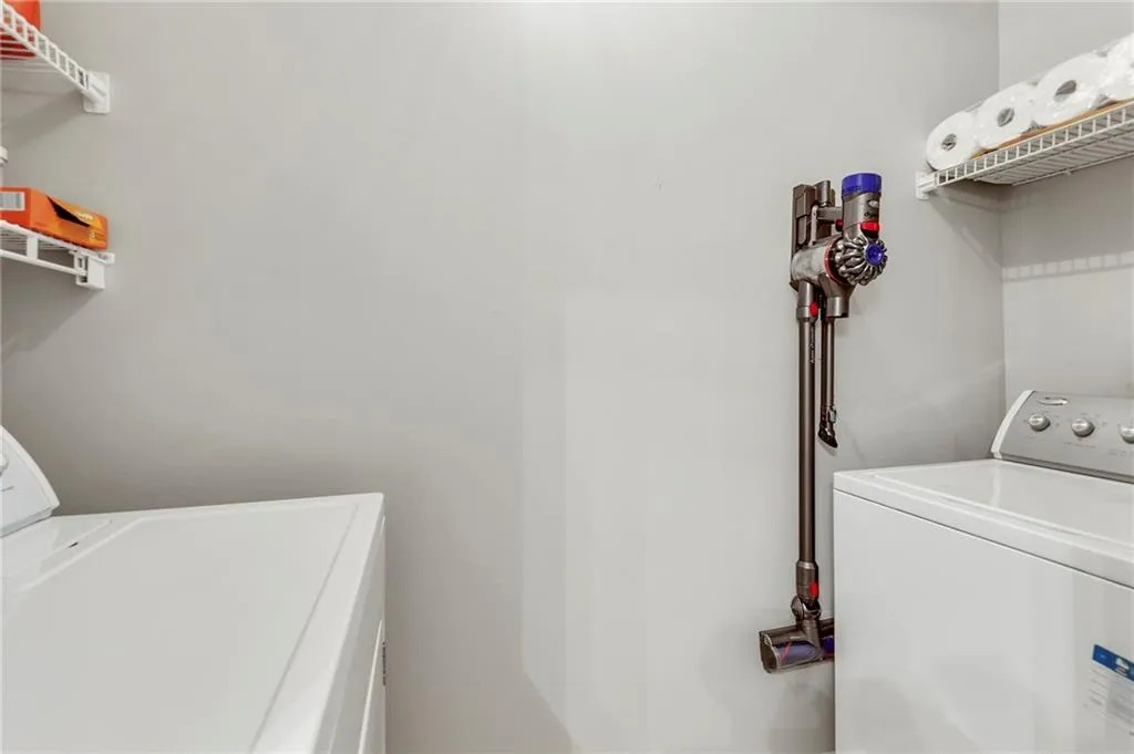 72 Mount Vernon Circle, Atlanta, Georgia 30338, 3 Bedrooms Bedrooms, ,2 BathroomsBathrooms,Residential,Sold,72 Mount Vernon Circle,6944116