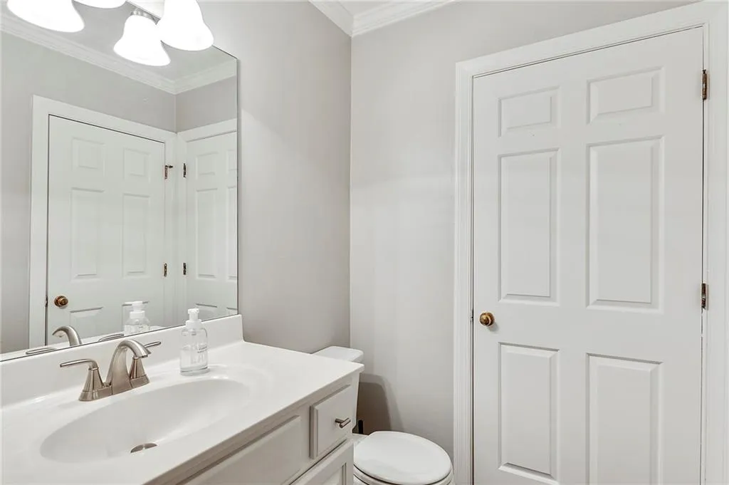 72 Mount Vernon Circle, Atlanta, Georgia 30338, 3 Bedrooms Bedrooms, ,2 BathroomsBathrooms,Residential,Sold,72 Mount Vernon Circle,6944116