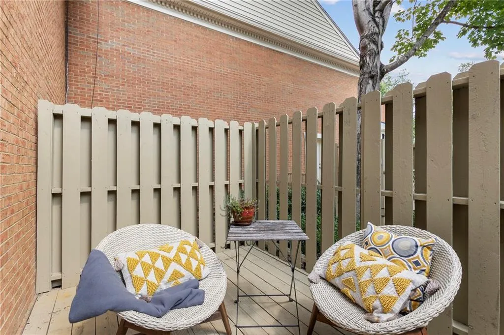 72 Mount Vernon Circle, Atlanta, Georgia 30338, 3 Bedrooms Bedrooms, ,2 BathroomsBathrooms,Residential,Sold,72 Mount Vernon Circle,6944116